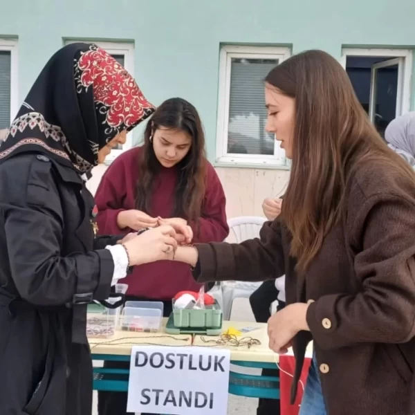 Gazze İçin Dayanışma Kermesi – İlhan Kuşan Ortaokulu