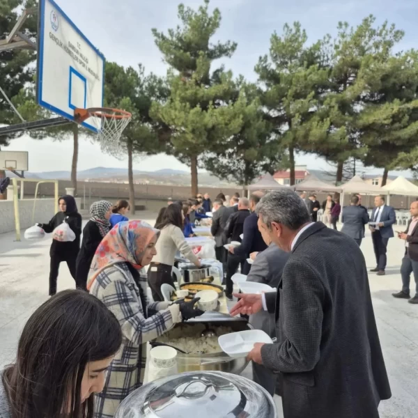 Gazze İçin Dayanışma Kermesi – İlhan Kuşan Ortaokulu