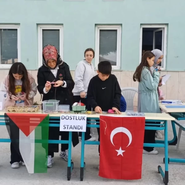 Gazze İçin Dayanışma Kermesi – İlhan Kuşan Ortaokulu