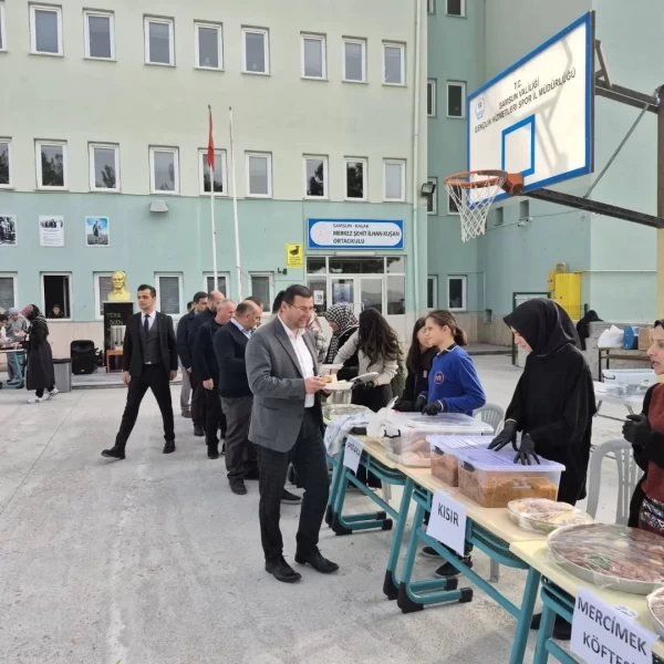 Gazze İçin Dayanışma Kermesi – İlhan Kuşan Ortaokulu